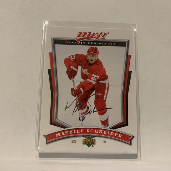 #238 Mathieu Scheider Detroit Red Wings   2007-08 UD MVP Hockey  Card A1F