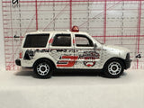 White Arctic Expeditions SUV Ford Expedition 1998 1/68 Matchbox Diecast Car