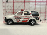 White Arctic Expeditions SUV Ford Expedition 1998 1/68 Matchbox Diecast Car