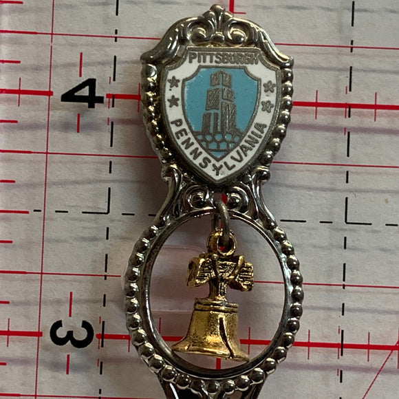 Pittsburgh Pennsylvania Liberty Bell NR Souvenir Spoon